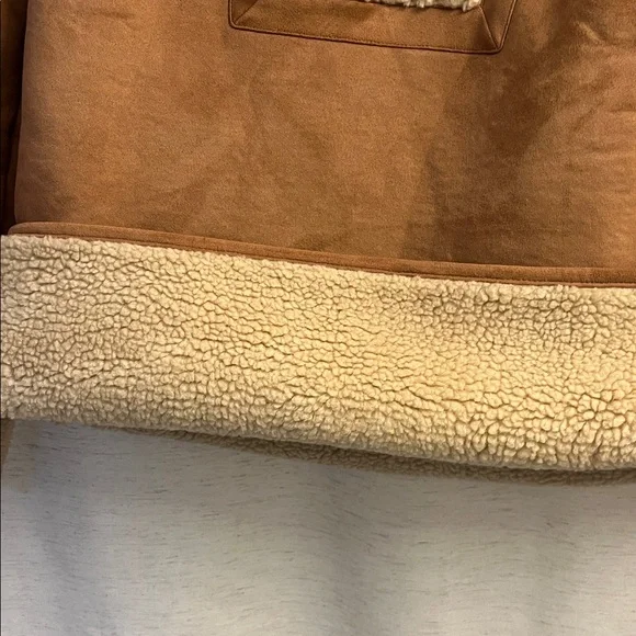 Tuckernuck Stella Shearling Jacket - Picture 5 of 5